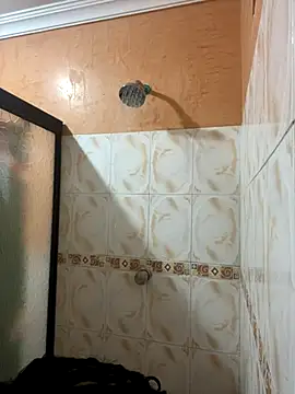 effie castroo online show from November 25, 2025, 11:59 pm