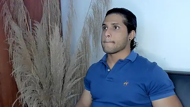 Snapshot of Evansdark1 chatting on October 26, 2025, 12:11 am Evansdark1 online show from October 26, 2025, 12:11 am