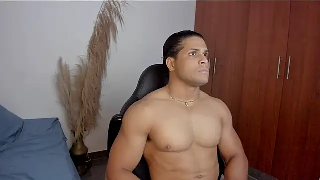 Evansdark1 online show from May 24, 2026, 11:48 pm