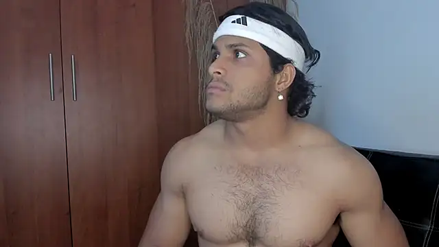 Snapshot of Evansdark1 chatting on November 12, 2025, 2:04 am Evansdark1 online show from November 12, 2025, 2:04 am