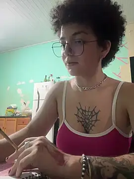Snapshot of CamillyBlum chatting on May 19, 2026, 3:02 am CamillyBlum online show from May 19, 2026, 3:02 am
