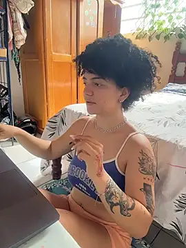 CamillyBlum online show from November 27, 2025, 6:08 pm