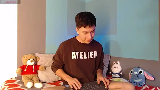 Jhoansitop online show from April 12, 2026, 10:02 pm