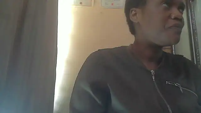 Snapshot of sexythae32 chatting on December 23, 2025, 8:02 am sexythae32 online show from December 23, 2025, 8:02 am