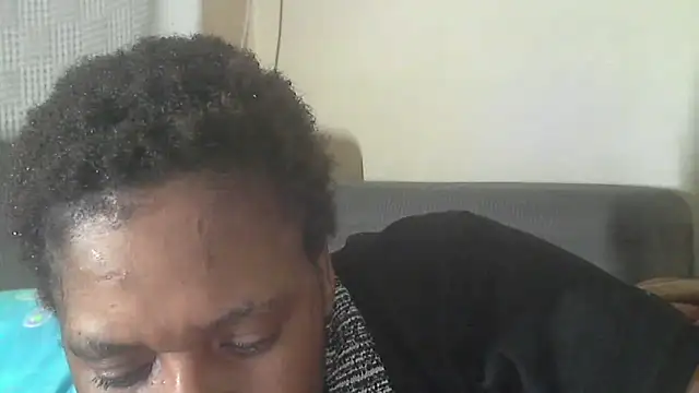 Snapshot of sexythae32 chatting on December 16, 2025, 10:25 pm sexythae32 online show from December 16, 2025, 10:25 pm