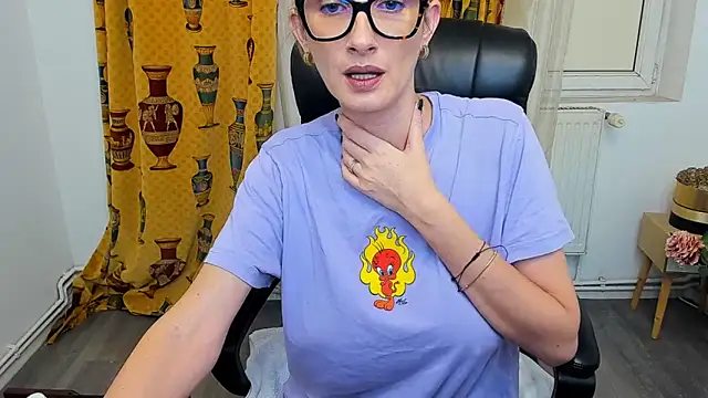 NaughtyWifey1 online show from December 3, 2025, 6:03 am