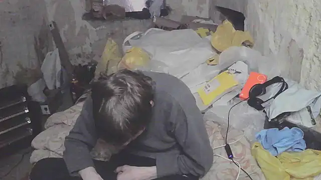 Snapshot of makarov1993 chatting on April 11, 2026, 11:19 pm makarov1993 online show from April 11, 2026, 11:19 pm