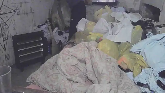 Snapshot of makarov1993 chatting on March 20, 2026, 3:02 pm makarov1993 online show from March 20, 2026, 3:02 pm