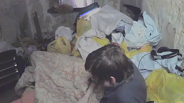 Snapshot of makarov1993 chatting on April 4, 2026, 10:05 pm makarov1993 online show from April 4, 2026, 10:05 pm