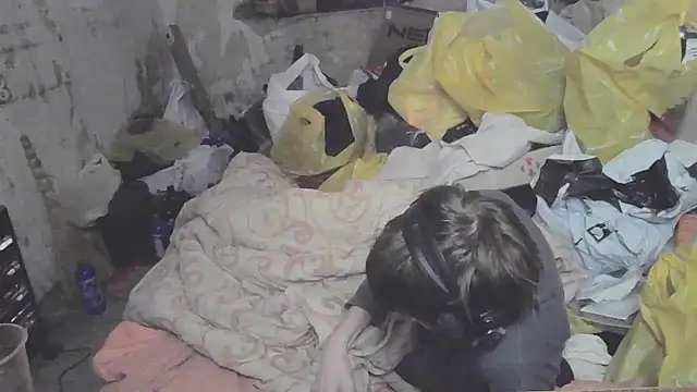 Snapshot of makarov1993 chatting on March 8, 2026, 7:11 am makarov1993 online show from March 8, 2026, 7:11 am