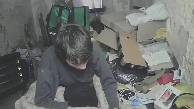 Snapshot of makarov1993 chatting on March 30, 2026, 6:42 pm makarov1993 online show from March 30, 2026, 6:42 pm