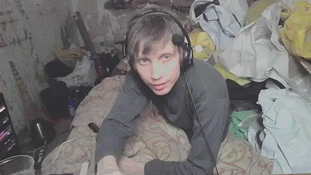 Snapshot of makarov1993 chatting on March 1, 2026, 7:08 am makarov1993 online show from March 1, 2026, 7:08 am