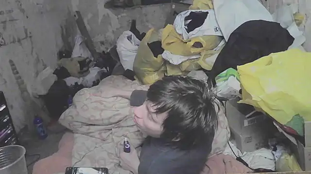 Snapshot of makarov1993 chatting on March 10, 2026, 6:28 am makarov1993 online show from March 10, 2026, 6:28 am