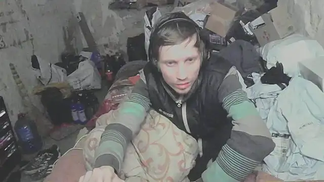 Snapshot of makarov1993 chatting on February 25, 2026, 7:08 am makarov1993 online show from February 25, 2026, 7:08 am