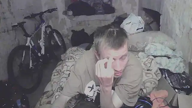 Snapshot of makarov1993 chatting on September 23, 2025, 11:12 pm makarov1993 online show from September 23, 2025, 11:12 pm