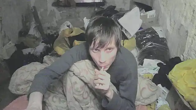 Snapshot of makarov1993 chatting on March 14, 2026, 12:49 am makarov1993 online show from March 14, 2026, 12:49 am