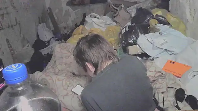 Snapshot of makarov1993 chatting on March 7, 2026, 12:39 am makarov1993 online show from March 7, 2026, 12:39 am