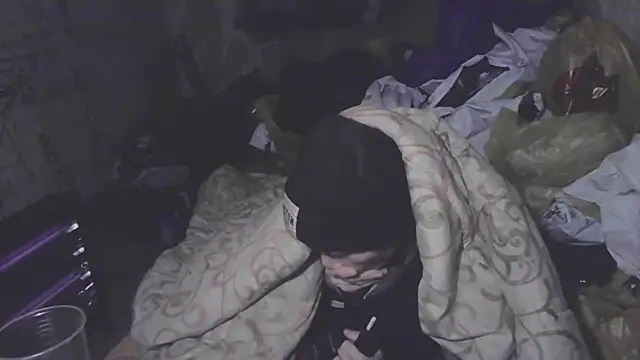 Snapshot of makarov1993 chatting on February 17, 2026, 2:36 pm makarov1993 online show from February 17, 2026, 2:36 pm