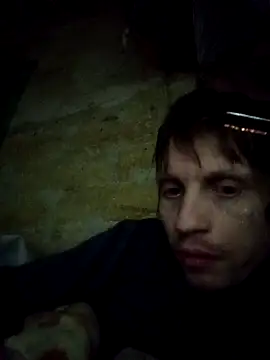 Snapshot of makarov1993 chatting on March 18, 2026, 5:03 pm makarov1993 online show from March 18, 2026, 5:03 pm