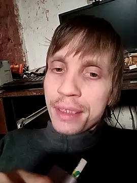 Snapshot of makarov1993 chatting on April 13, 2026, 10:19 am makarov1993 online show from April 13, 2026, 10:19 am