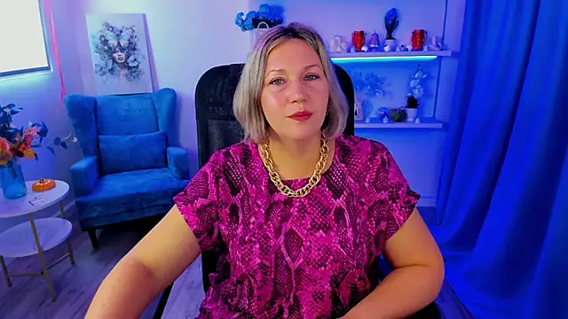 NinaStarle online show from October 24, 2025, 4:44 am