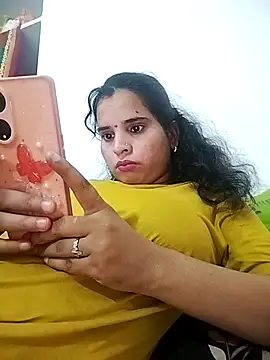 JHILMIL online show from November 4, 2025, 9:13 am