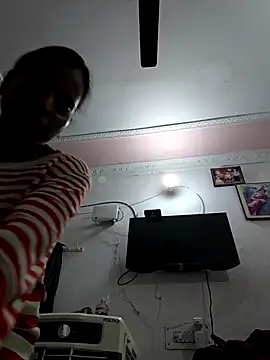 JHILMIL online show from November 16, 2025, 4:50 am