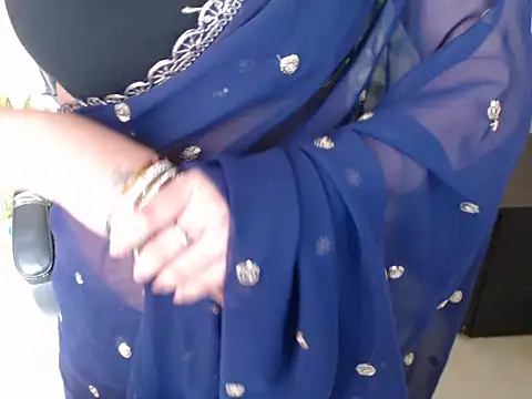 anika bold online show from October 9, 2025, 2:56 am