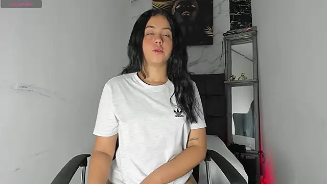 afrodita n ares online show from October 28, 2025, 7:35 pm