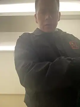 Manu0586 online show from February 19, 2026, 1:35 am