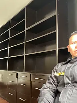 Manu0586 online show from September 8, 2025, 5:23 pm