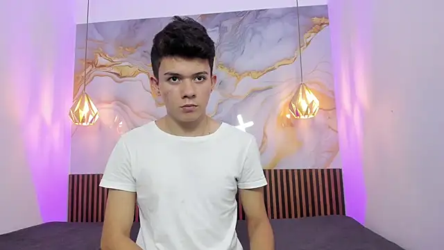 AndyFame1 online show from September 20, 2025, 4:39 am