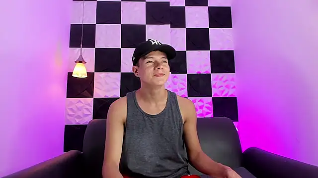 AndyFame1 online show from October 8, 2025, 6:41 pm