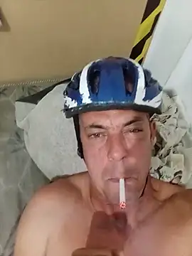 Snapshot of ciclistacomedor chatting on August 7, 2026, 1:33 am ciclistacomedor online show from August 7, 2026, 1:33 am