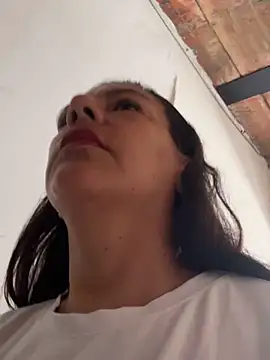 Mara luxx online show from September 26, 2025, 4:47 pm