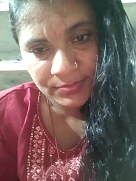 couple 71 online show from February 13, 2026, 12:05 pm