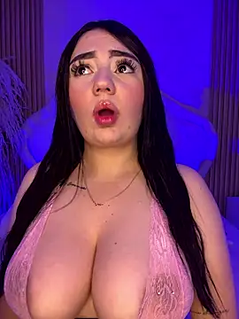 Snapshot of Valeria_carter chatting on January 7, 2026, 8:14 pm Valeria carter online show from January 7, 2026, 8:14 pm