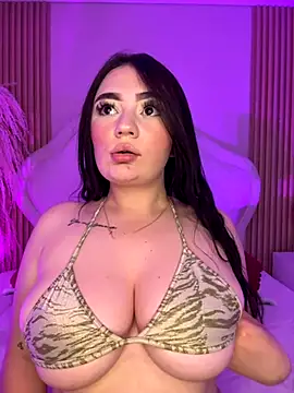 Snapshot of Valeria_carter chatting on January 5, 2026, 8:12 pm Valeria carter online show from January 5, 2026, 8:12 pm