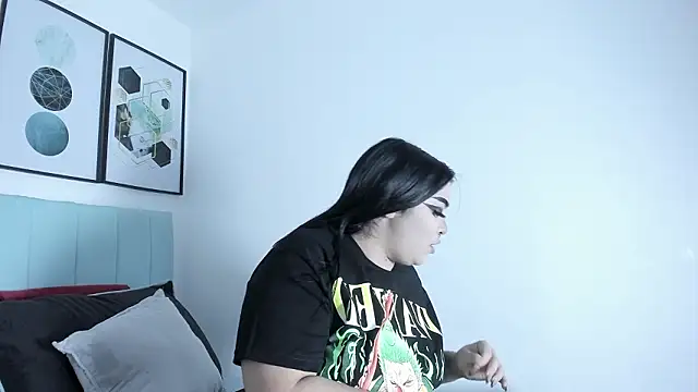 Snapshot of hinazuru chatting on March 3, 2026, 7:10 pm hinazuru online show from March 3, 2026, 7:10 pm