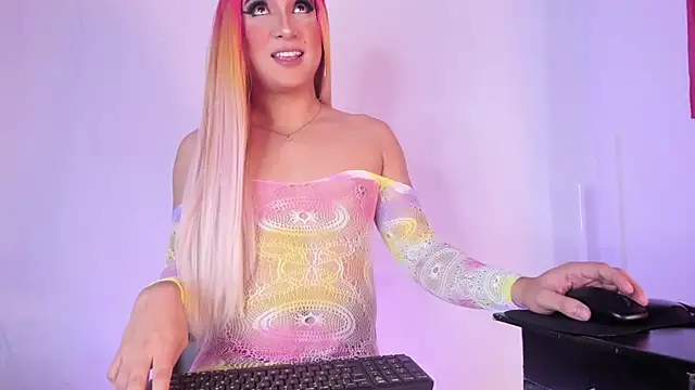 AlineCosta  online show from March 12, 2026, 3:56 am