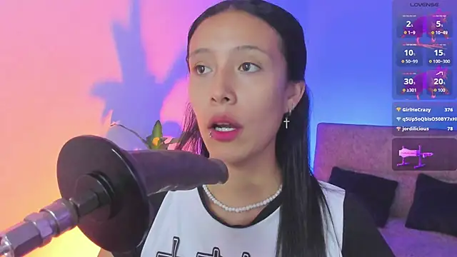 alicemoon   online show from November 16, 2025, 10:20 am