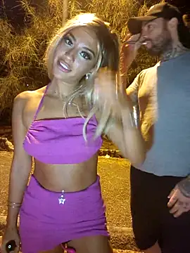 Littlenoah07 online show from October 20, 2025, 10:43 pm