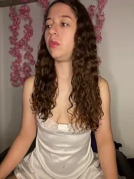 Snapshot of -rosi chatting on May 29, 2026, 1:44 am -rosi online show from May 29, 2026, 1:44 am