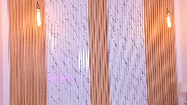 thomas walker0 online show from December 19, 2025, 12:18 pm