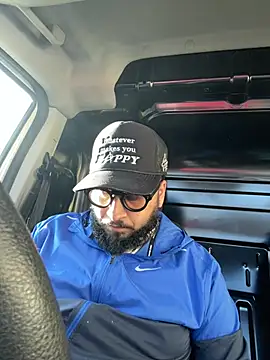 ariseen online show from March 14, 2026, 7:47 am