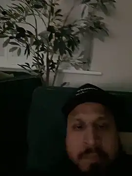 ariseen online show from March 8, 2026, 8:23 pm