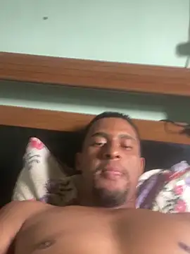 Snapshot of freedmar chatting on February 7, 2026, 12:02 pm freedmar online show from February 7, 2026, 12:02 pm