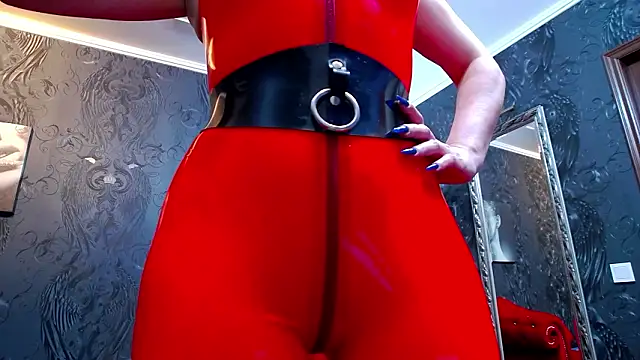 Snapshot of MistressWanda chatting on February 2, 2026, 9:47 pm MistressWanda online show from February 2, 2026, 9:47 pm