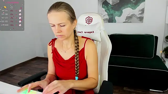 Snapshot of Eliza_Wilsoon chatting on October 11, 2025, 1:50 am Eliza Wilsoon online show from October 11, 2025, 1:50 am