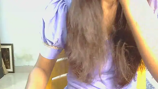 Snapshot of Aarti_misty71 chatting on April 22, 2026, 5:14 am Aarti misty71 online show from April 22, 2026, 5:14 am